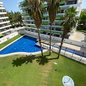 Cerca De Playa Apartment *