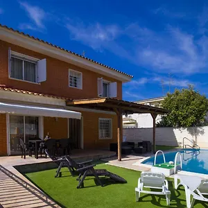 Villa Pluma Planet Costa Dorada - Only Families *