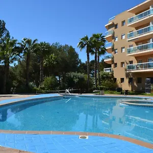 Lovely Familiar With Pool In Cap