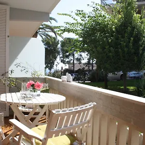 In A House - Sh00 Apartment *