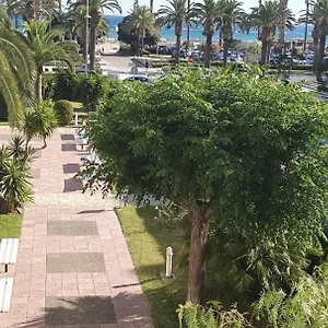 Encantadora Vivienda En El Paseo Maritimo De סאלו