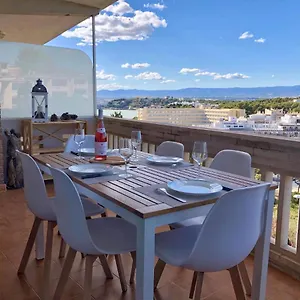 شقة Excellent Sea View, Free Parking, Wifi *