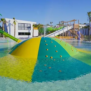 Alannia Hotel 4*