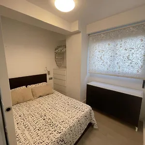 Pompeufabra Apartment *