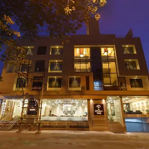 Hotel Silver Oak Kolhapur