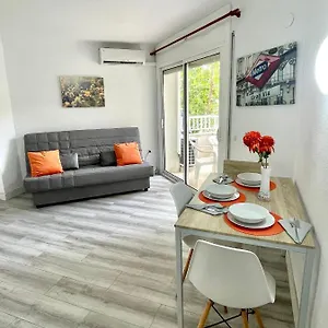 Apartbeach Jazmin Muy Lumunoso Climatizado Y Junto Playa Principal * Salou