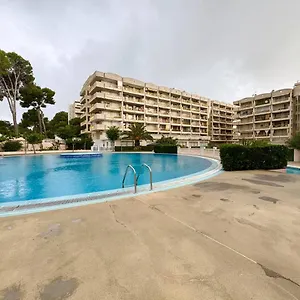 Apartsalou Lea