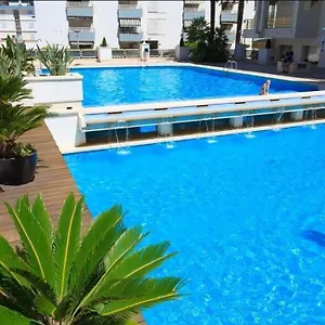 Varias Piscinas Salida Directa A La Playa * Salou