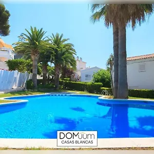 Domuum Holidays - Casas Blancas *