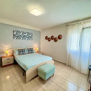 Διαμέρισμα Apartsalou Hawai *