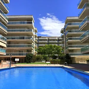 Rentalmar Aventura Σαλού