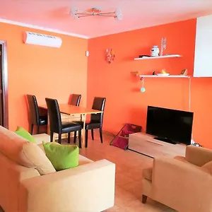 Apartment Amazing Cap