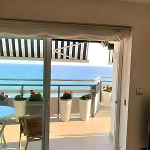 Atico Frente El Mar Azul דירה סאלו